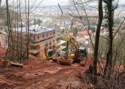 Erdarbeiten Waldhang St. Arnual